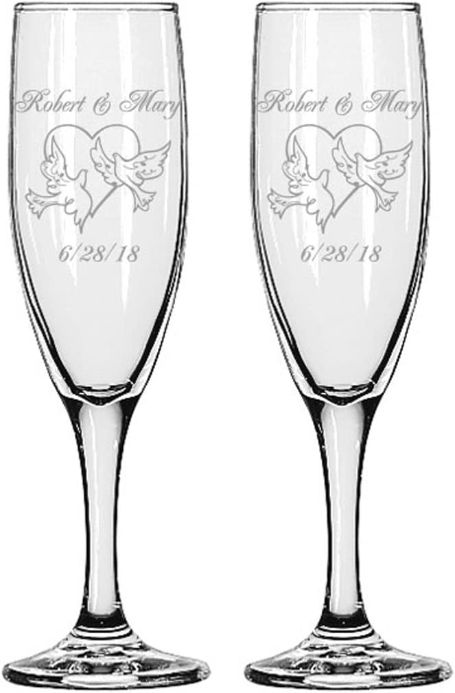 GIFTS INFINITY - Personalized Toasting Glasses Interlock Hearts Champagne Flutes - Clear
