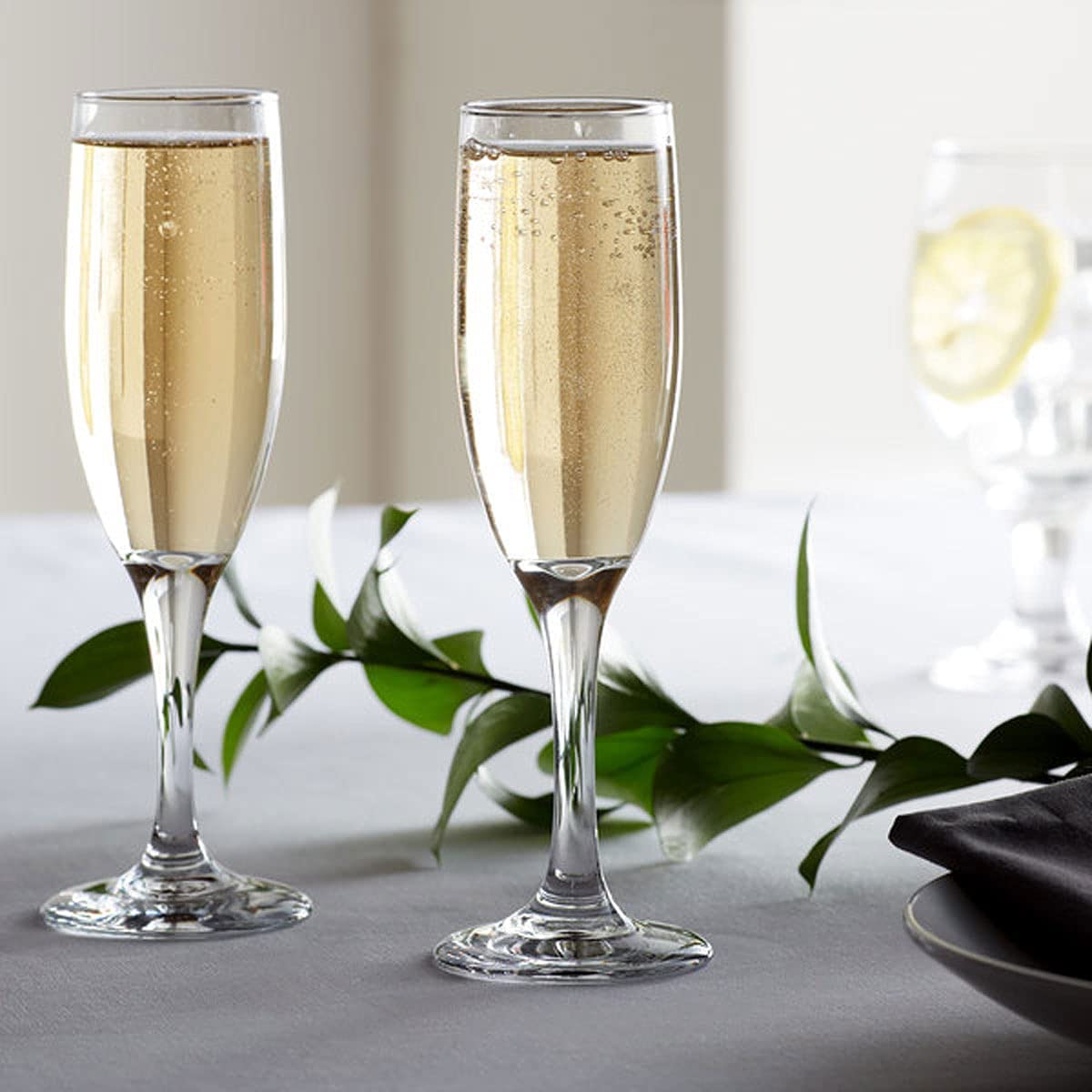 GIFTS INFINITY Engraved Wedding Interlock Hearts Champagne Flutes Set of 2 Personalized Toasting Glasses (Interlock Heart)